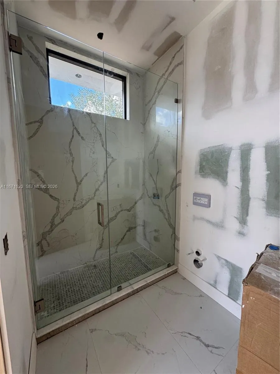 Property photo 82