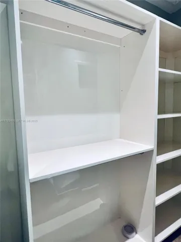 BEDROOM #1