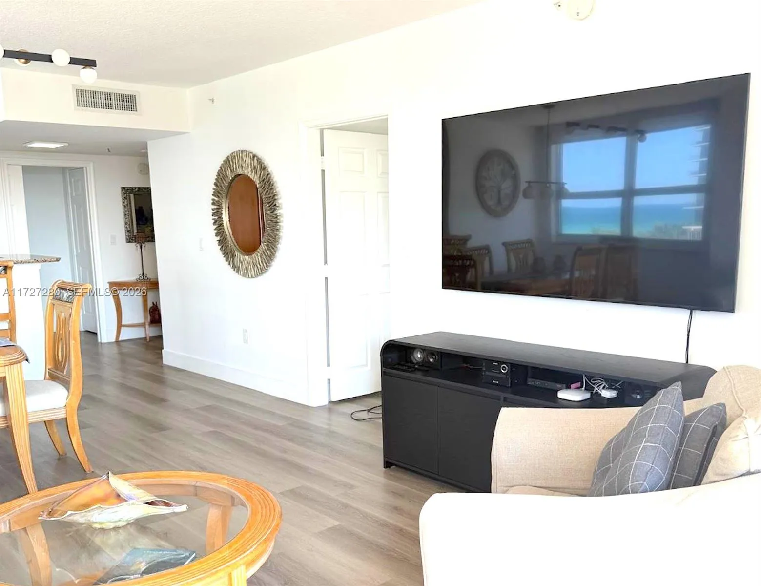 Open Layout.