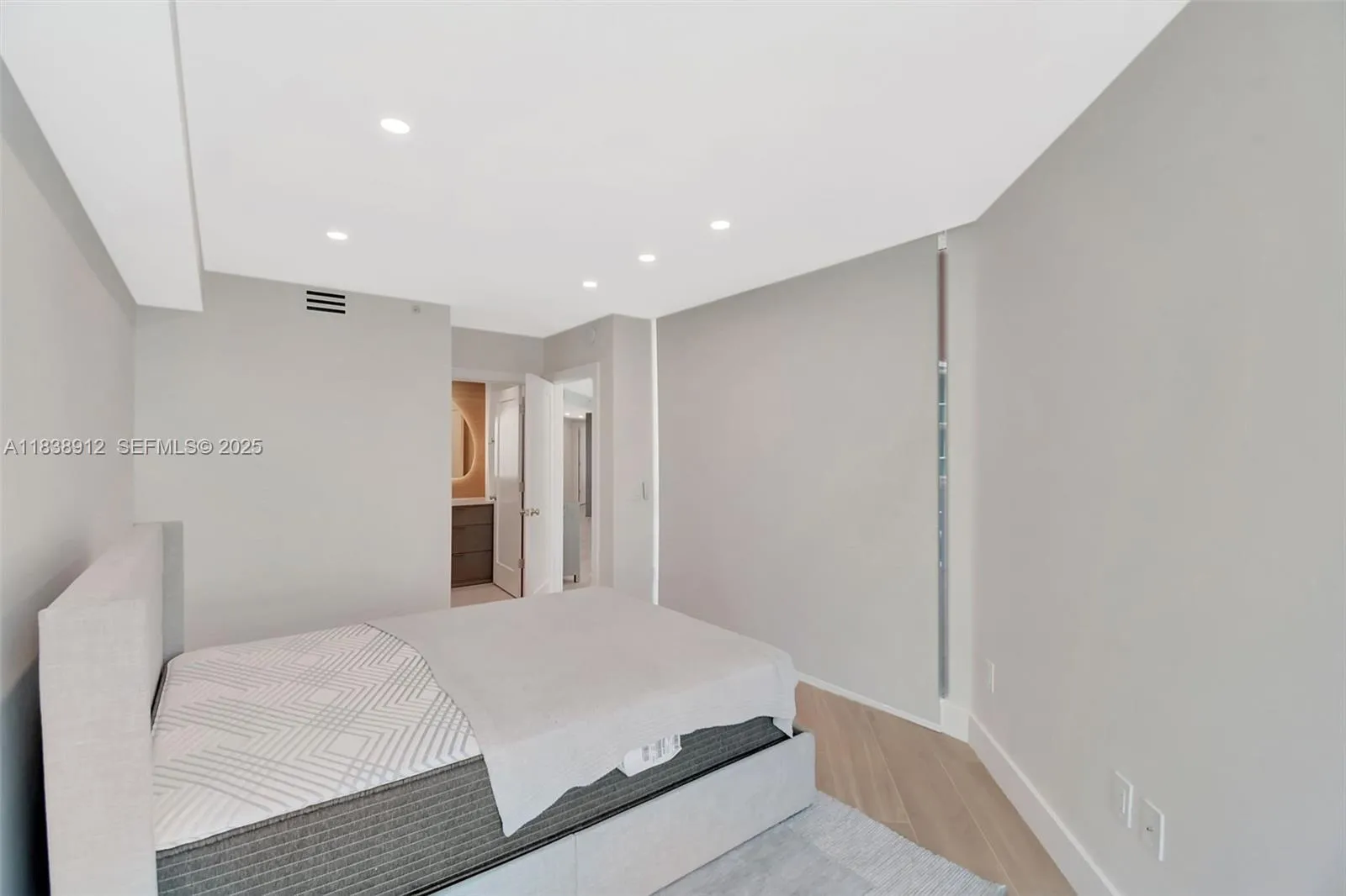 Property photo 70