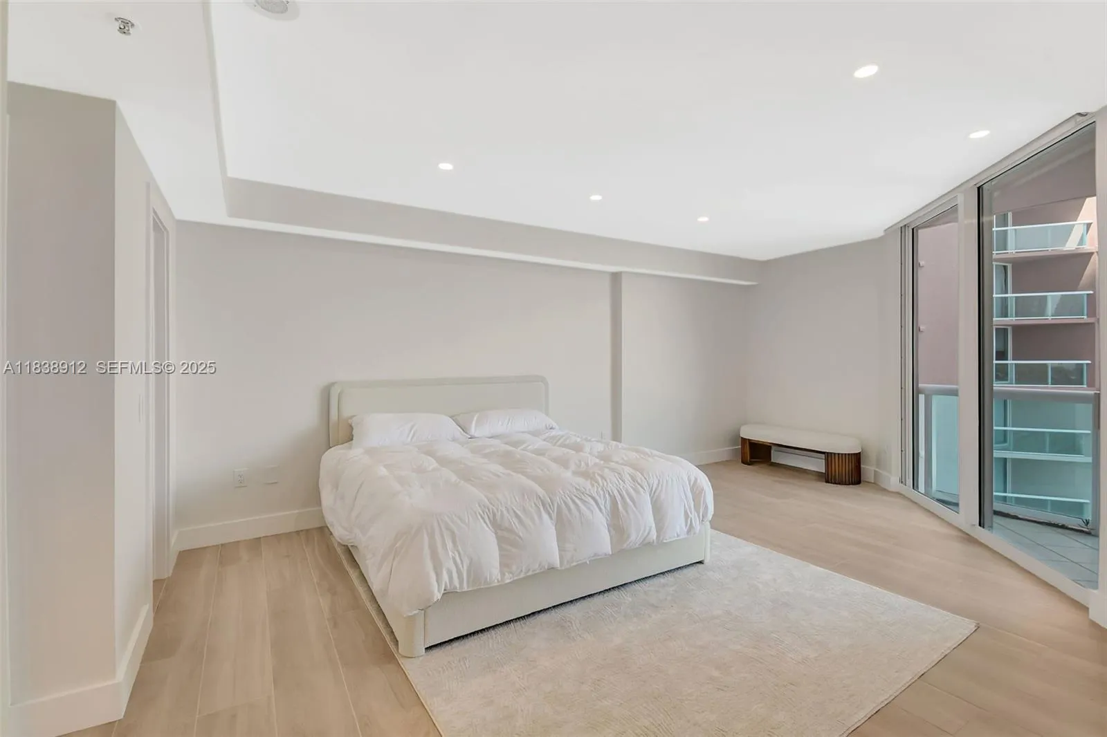 Property photo 111