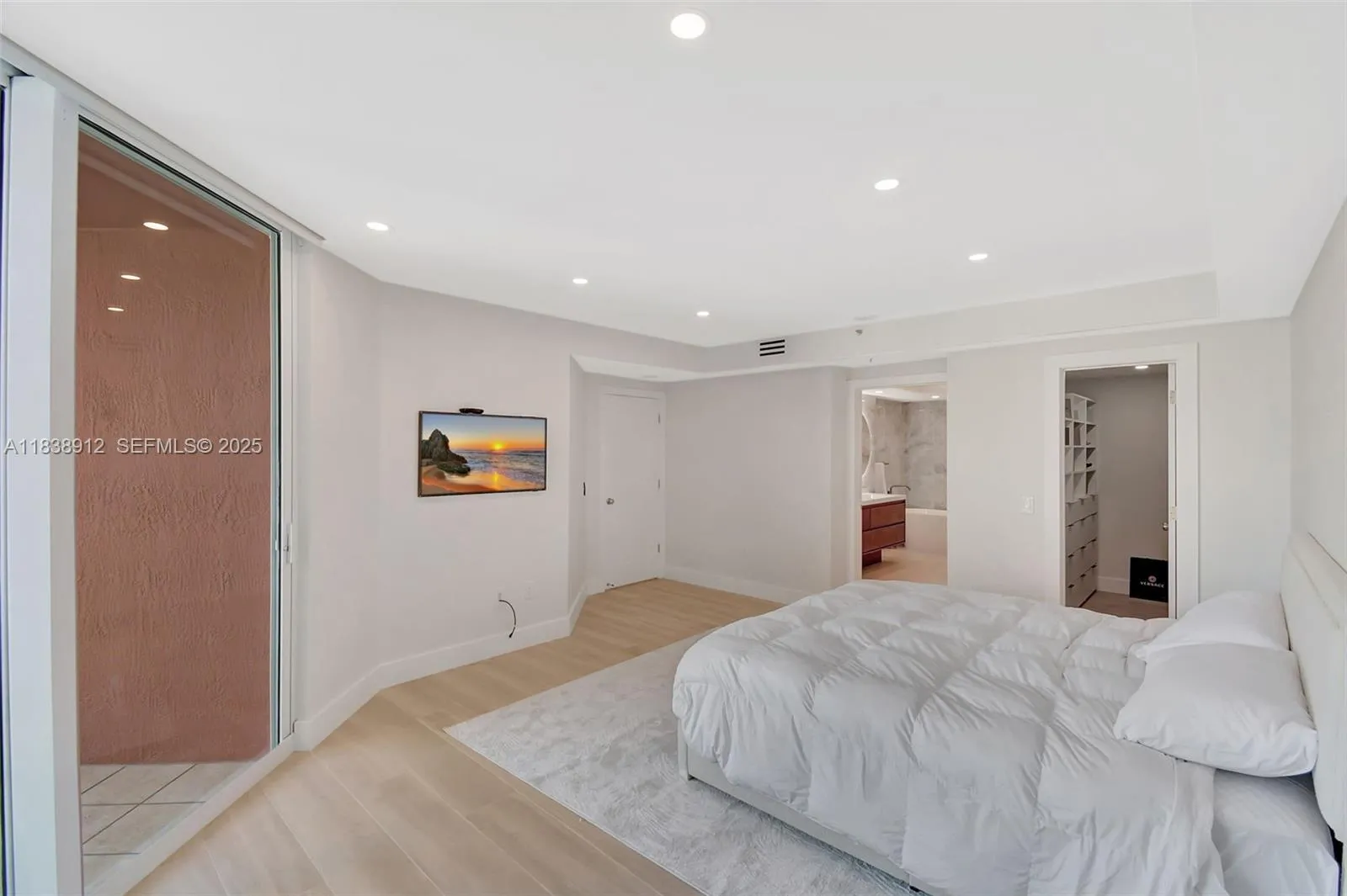 Property photo 124