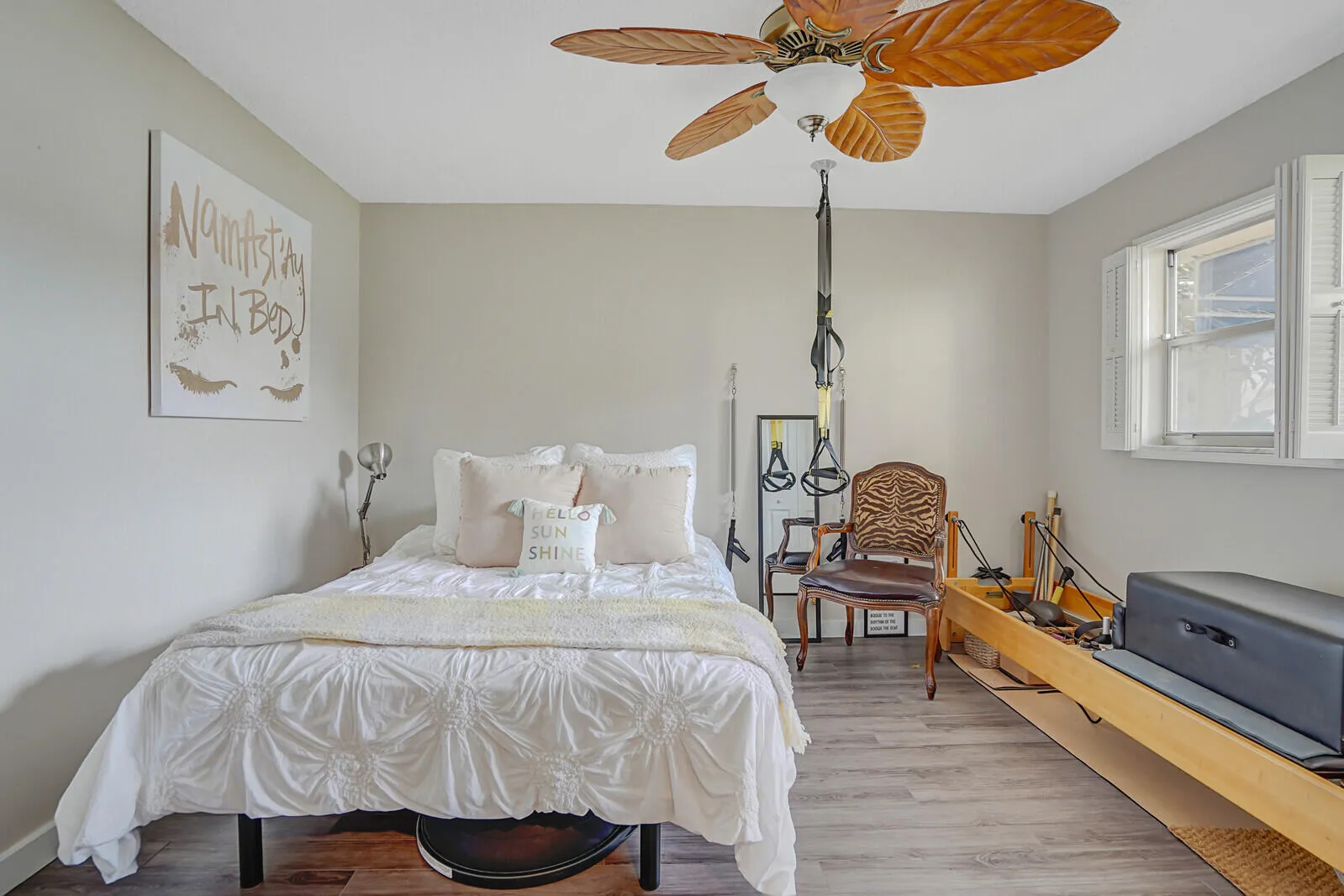 Second bedroom