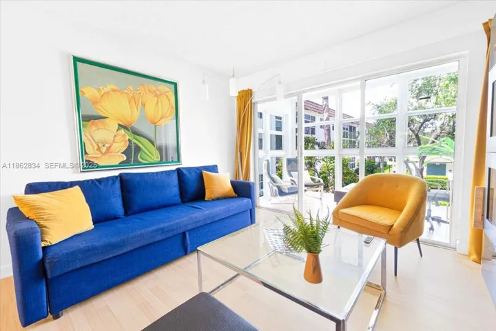 Living room fully furnished