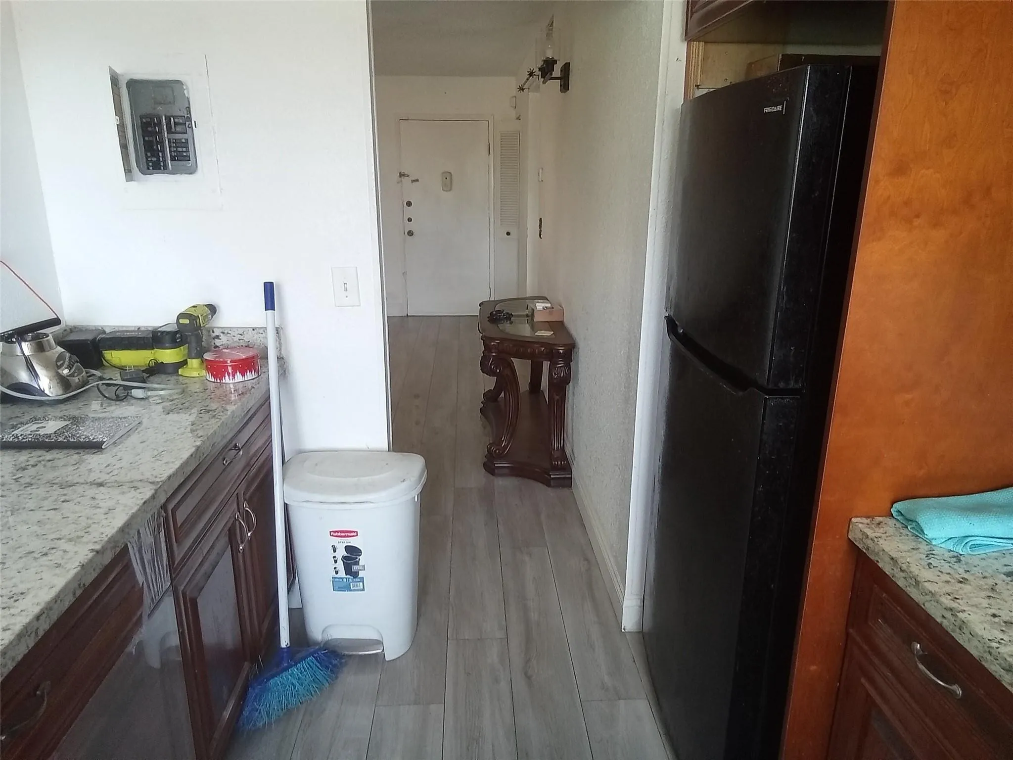 Photo 25