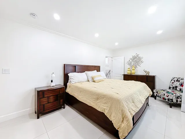 Master Bedroom 2