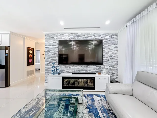 Tv room