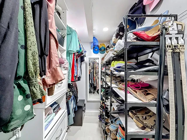 Master/Studio closet