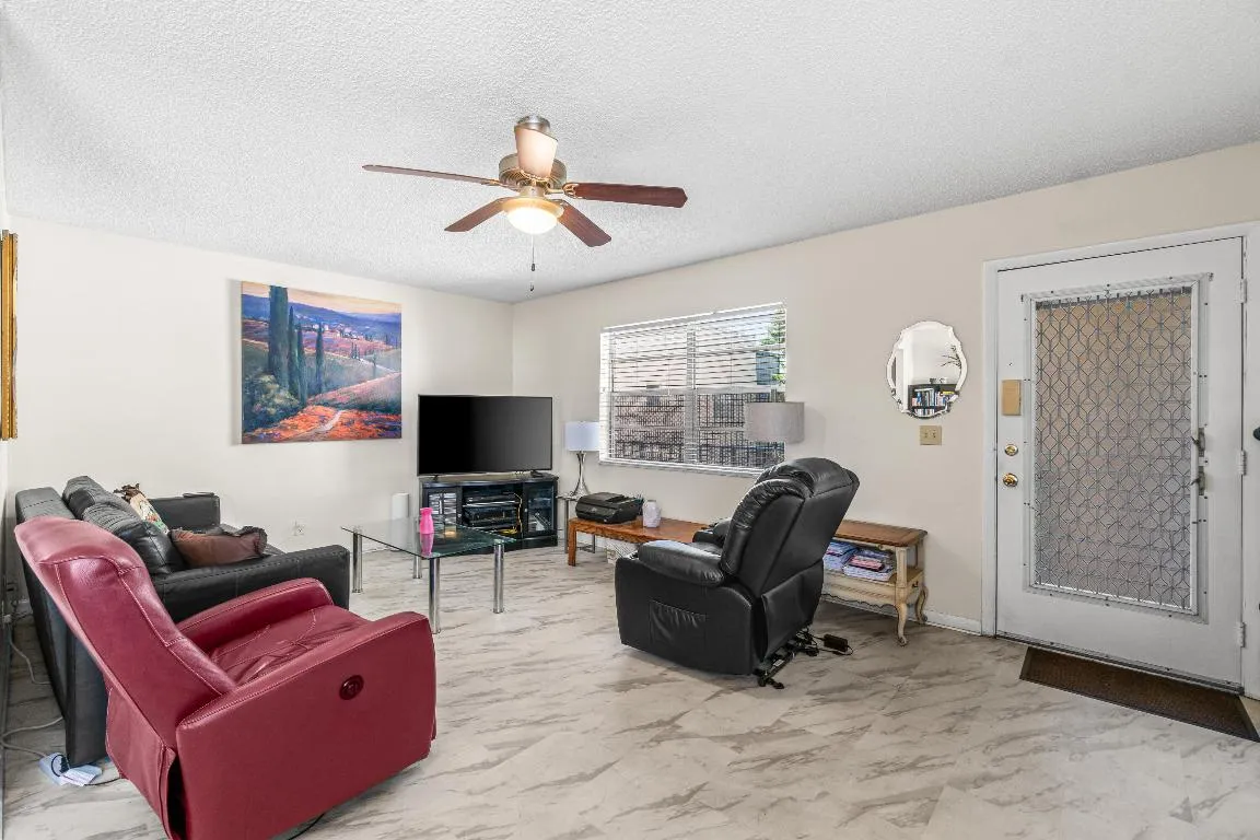 007-184FlandersD-DelrayBeach-FL-33484-FU