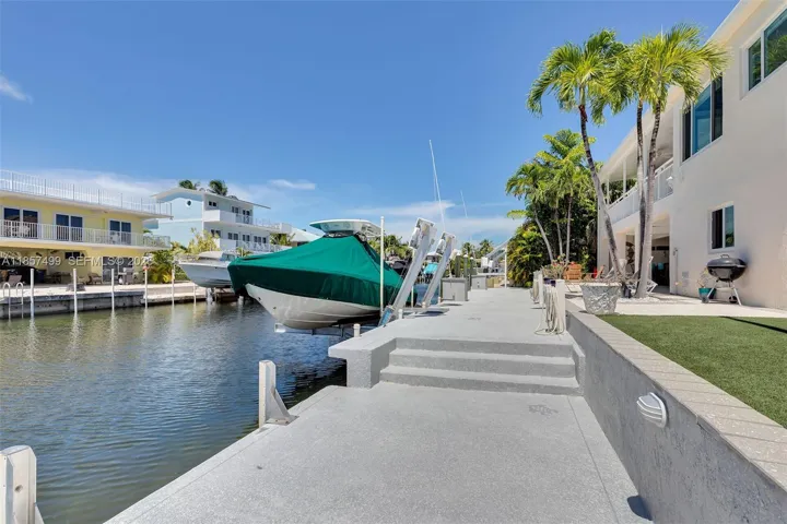 Refinished Dock with lower dock space
