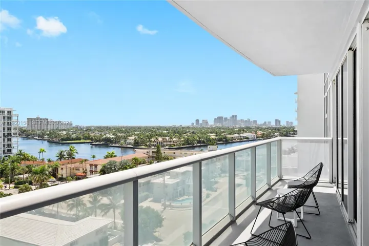 and Intracoastal Views