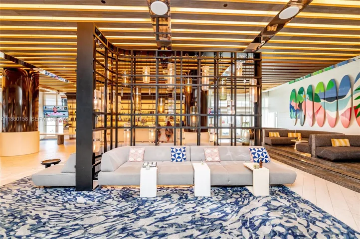 Lounge Area and Bar