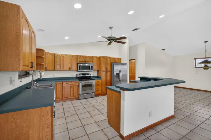 137-web-or-mls-5D1A7492
