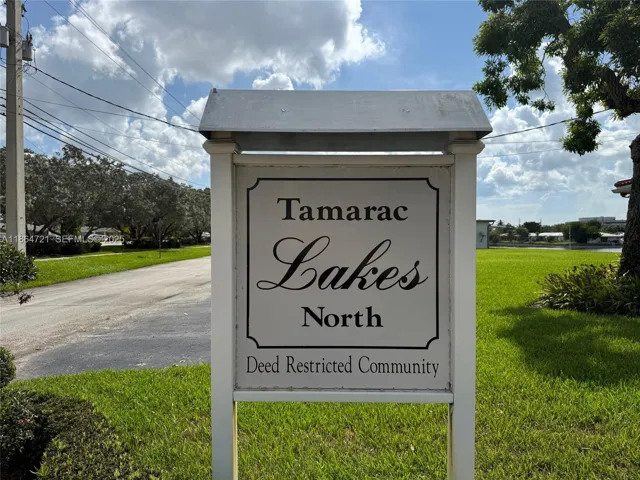 Clubhouse Signage