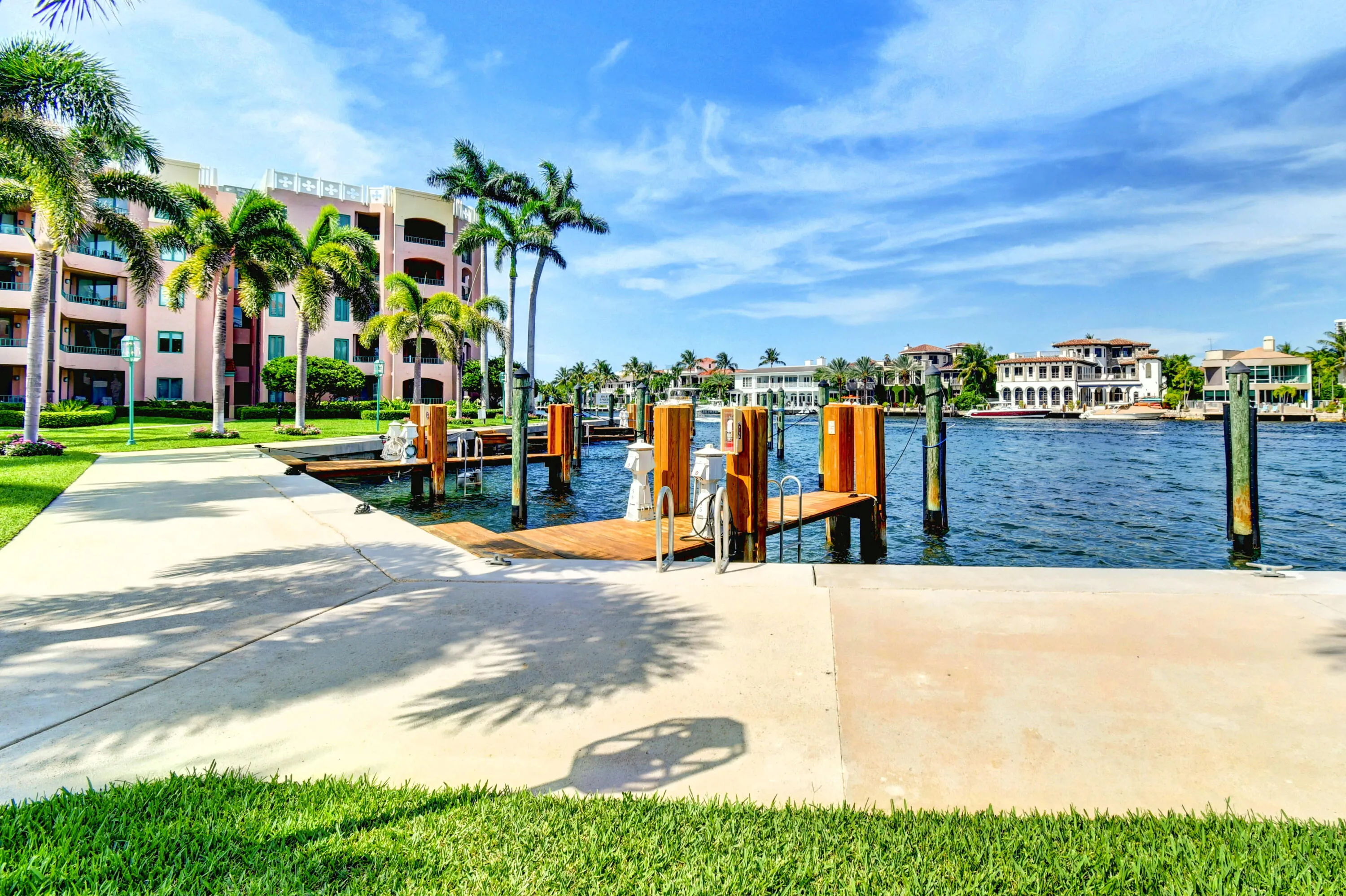 39 - Marina Docks