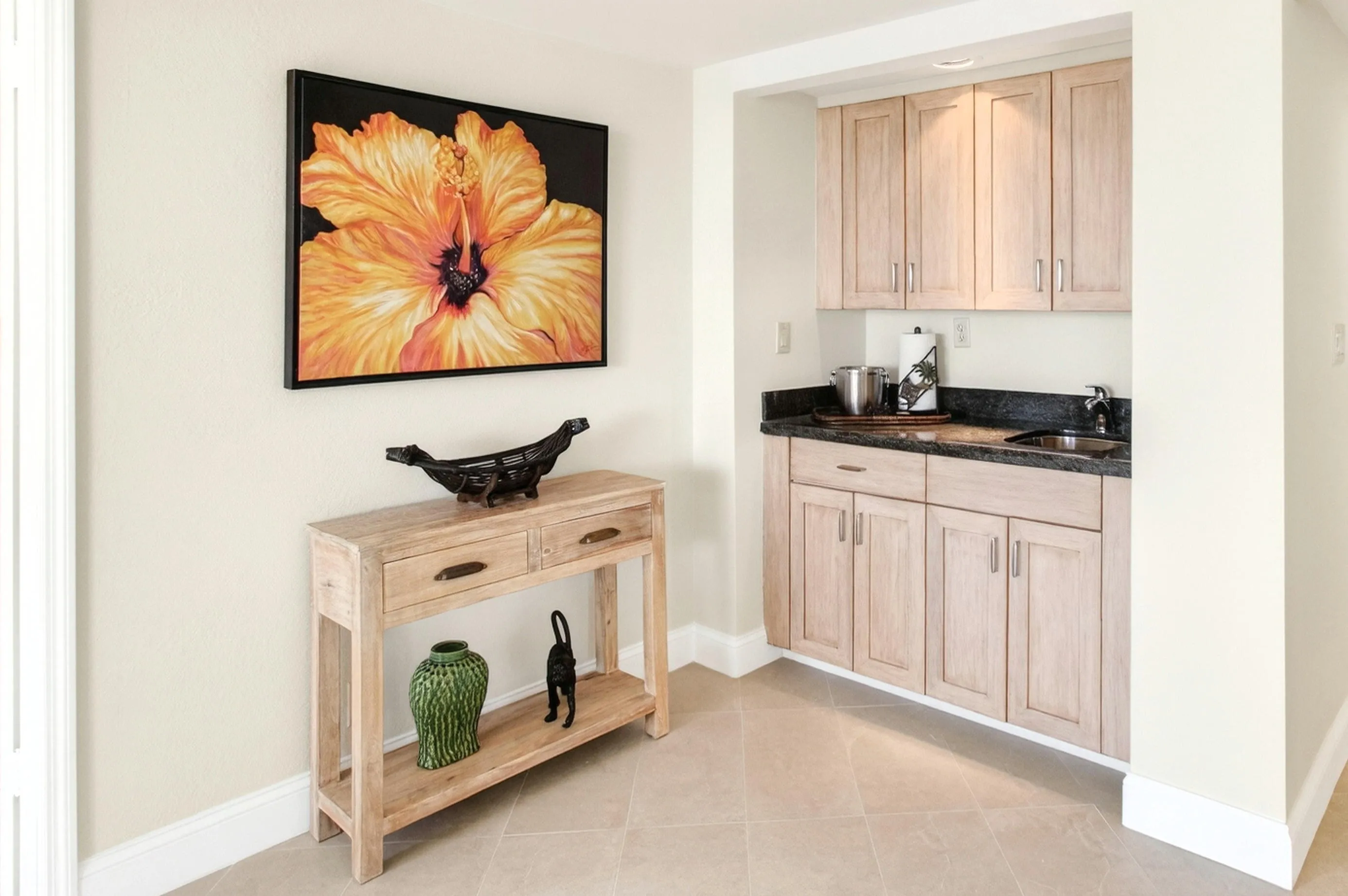 18 - Wet Bar