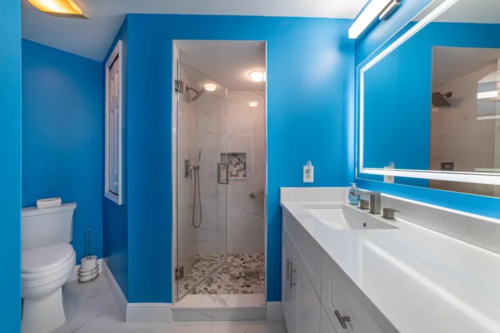 BathroomV2-B