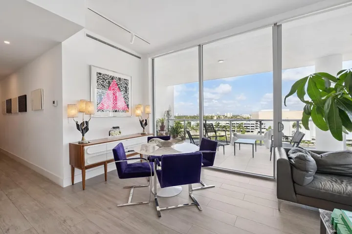 Living & Kitchen Areas