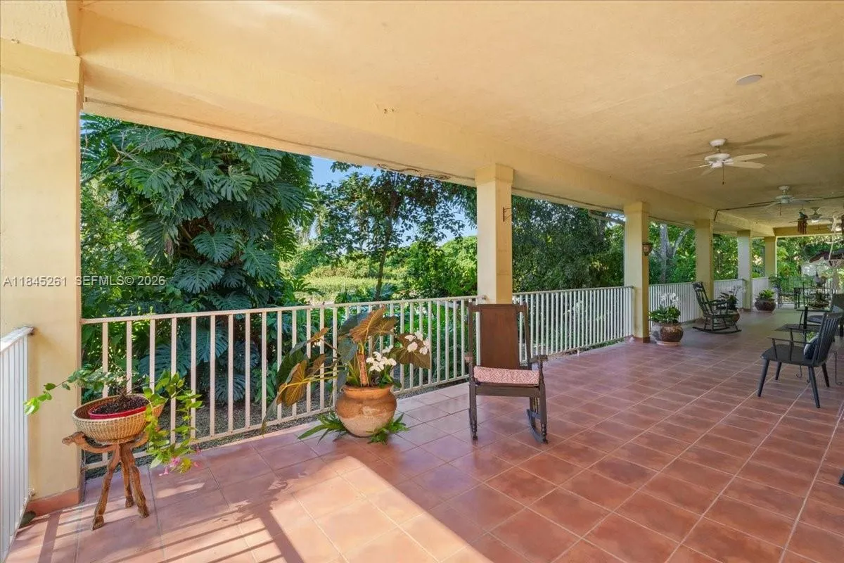 Property photo 47