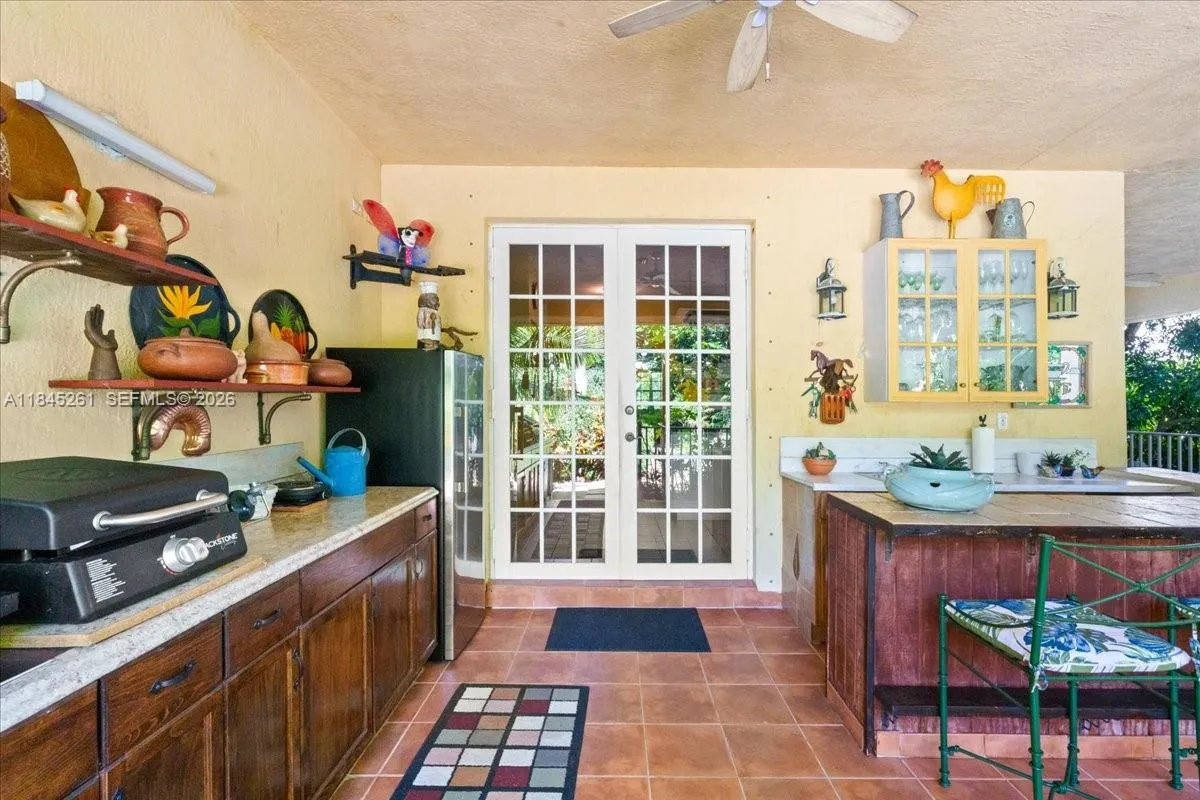 Property photo 42