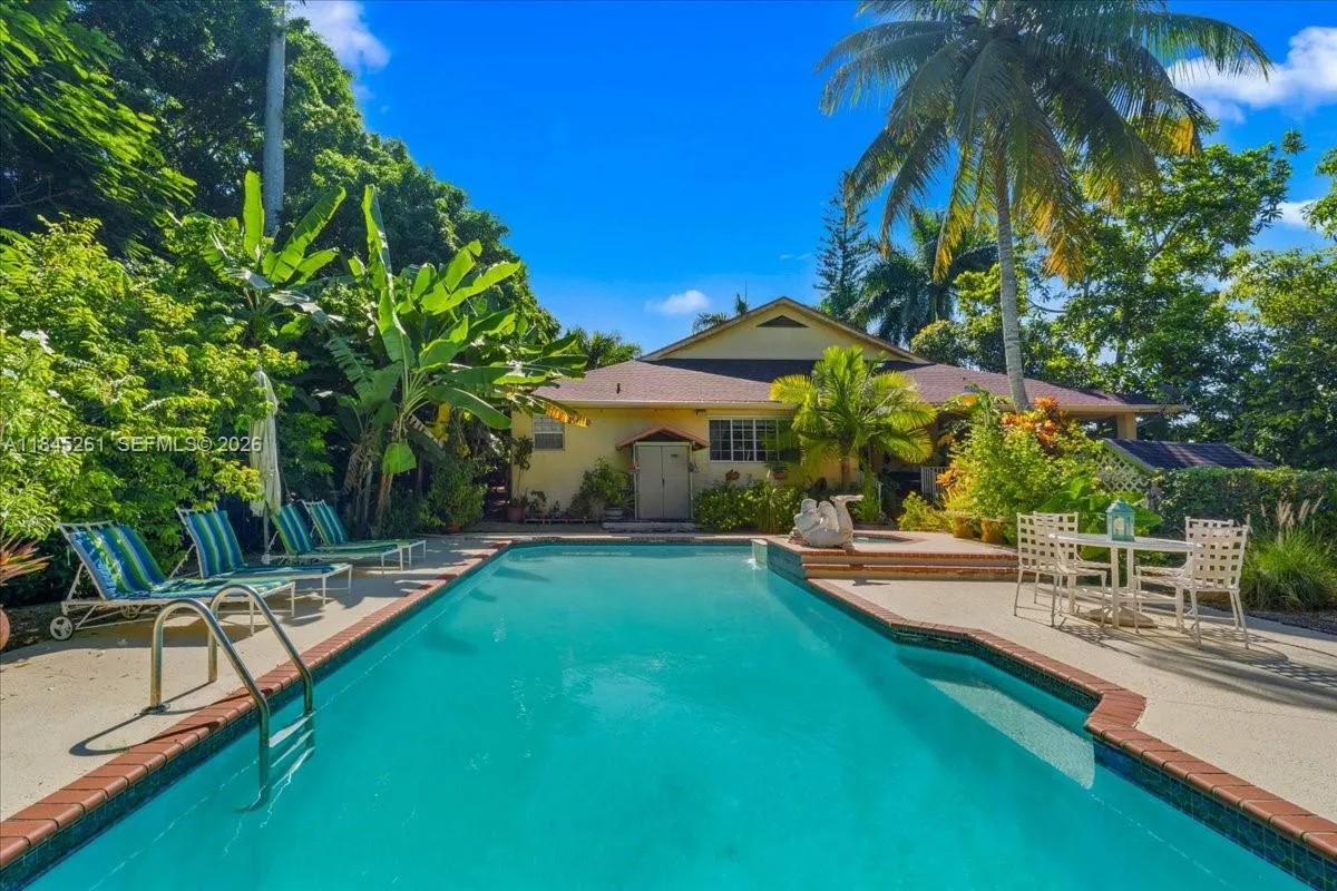 Property photo 52