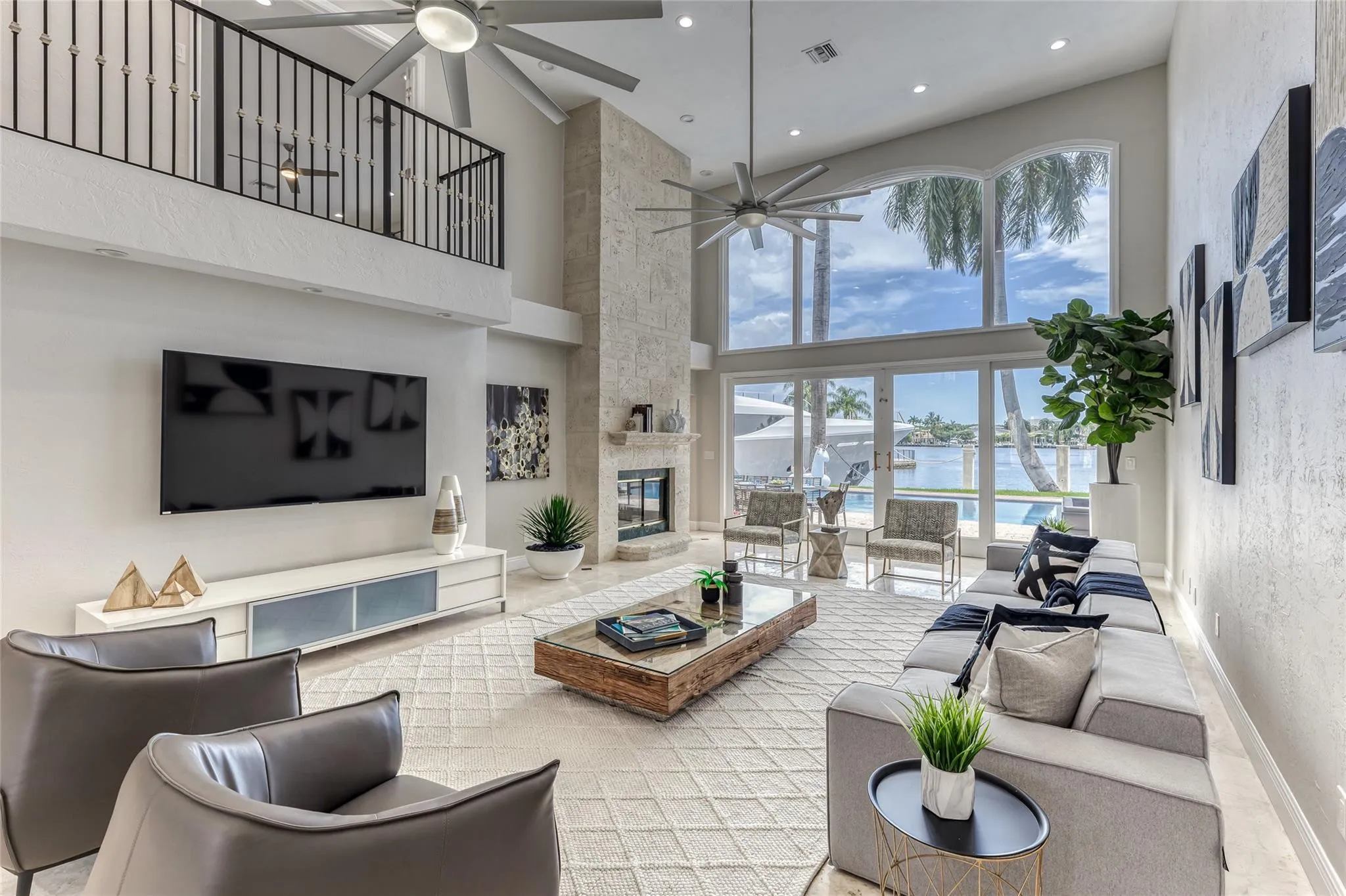 Open Layout Family Area overlooking Waterway & Pool Area
