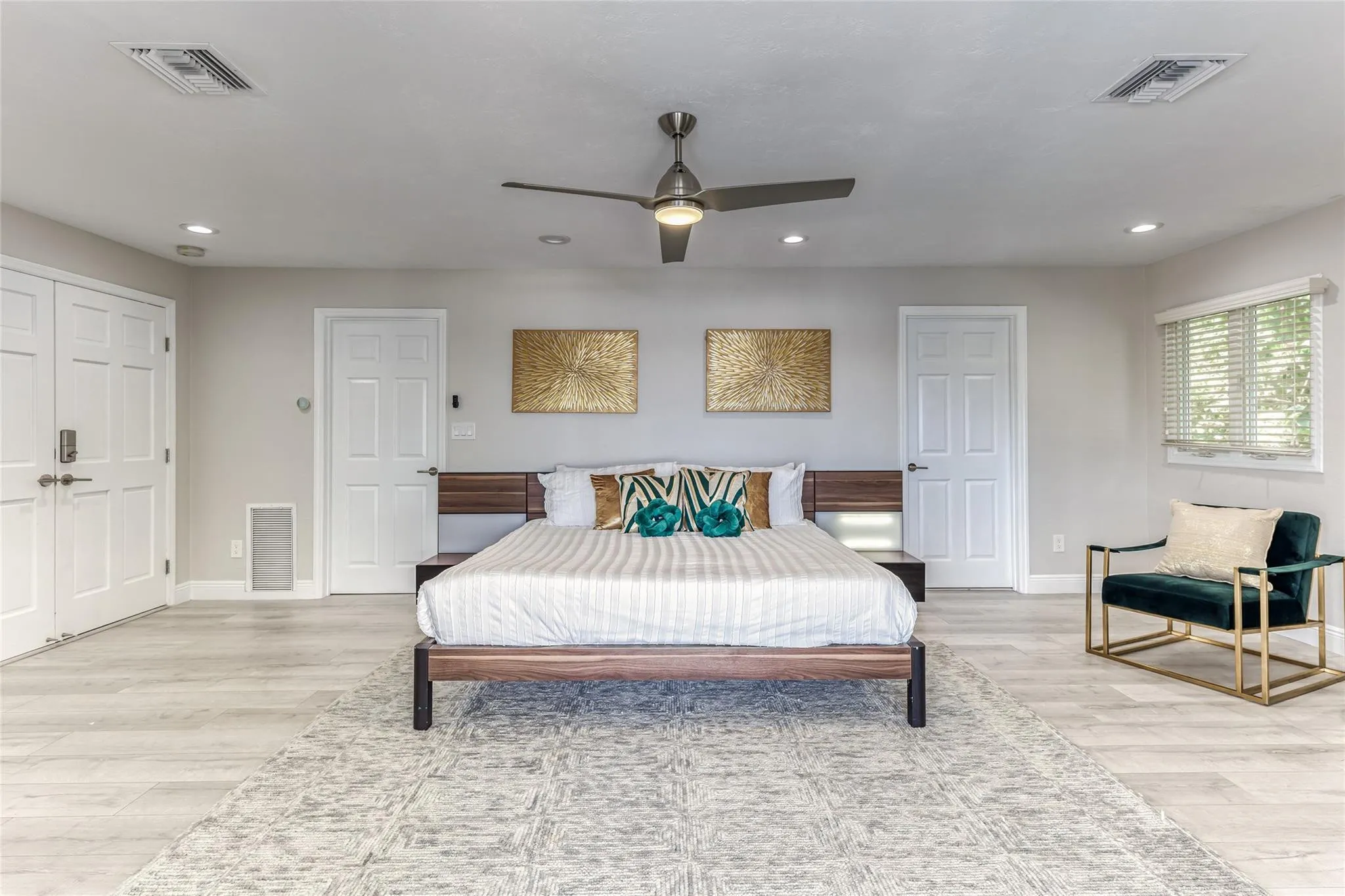 BEDROOM #1 (Upstairs) KING Size with Balcony overlooking waterway, En Suite bathroom w jacuzzi tub & seperate shower, Walk in closet, Smart TV