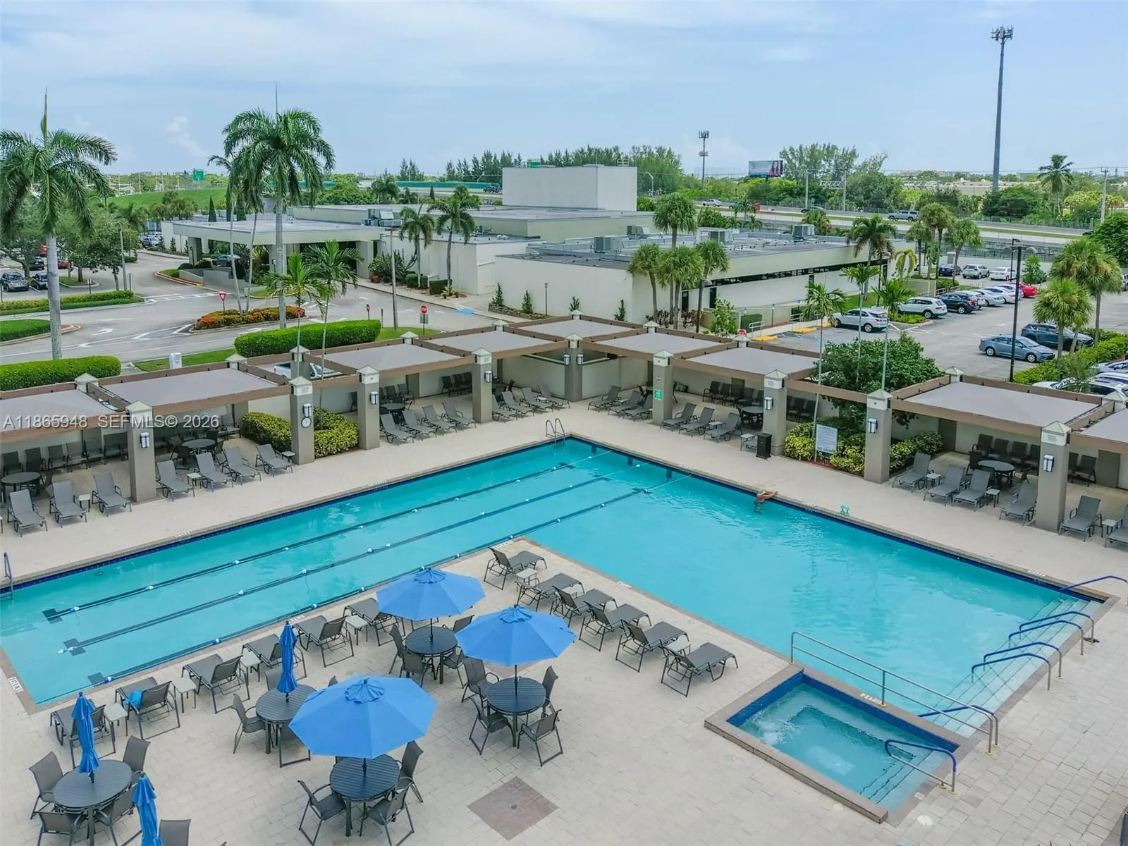 Jacuzzi and main pool
