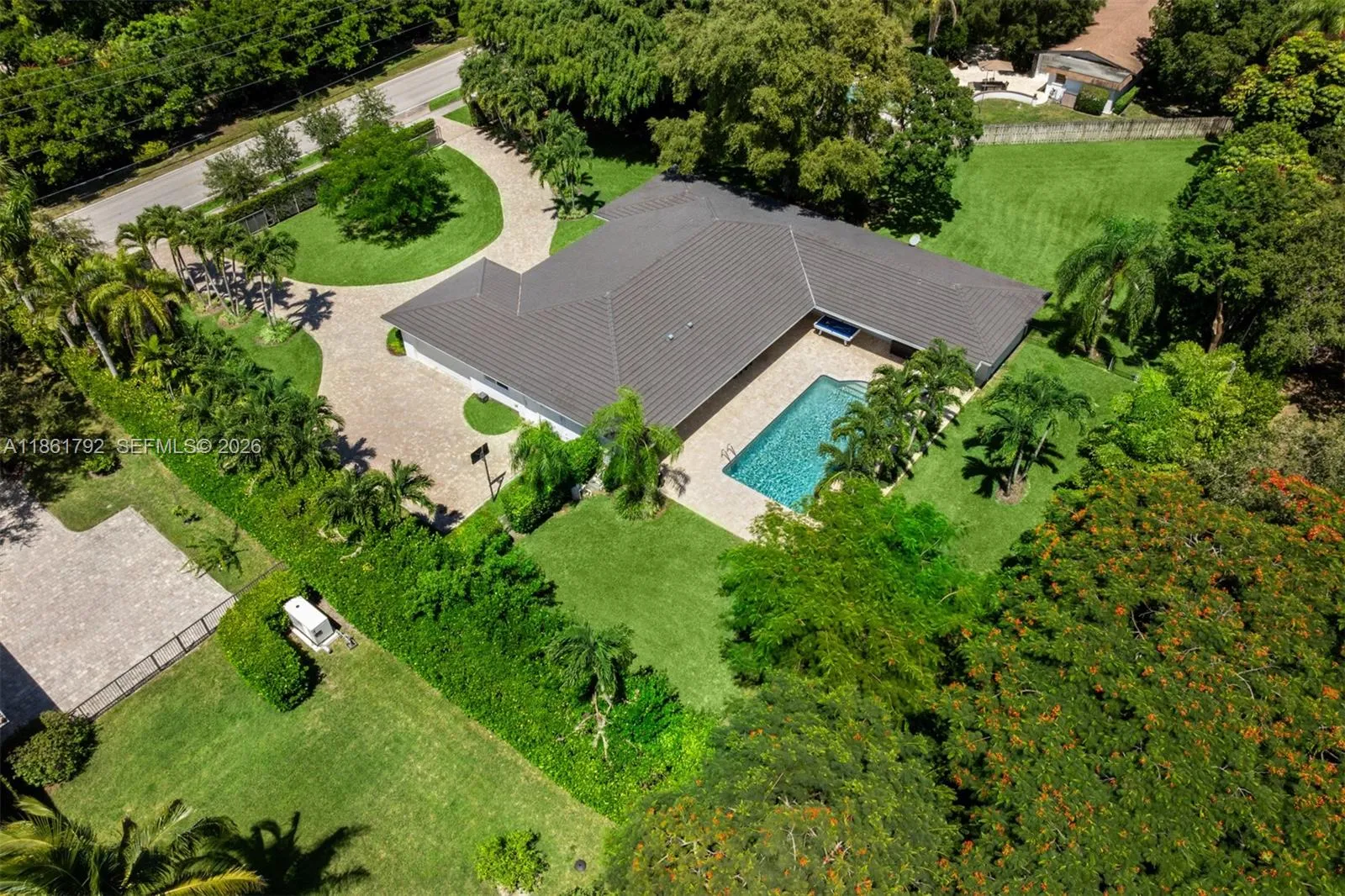 Property photo 35