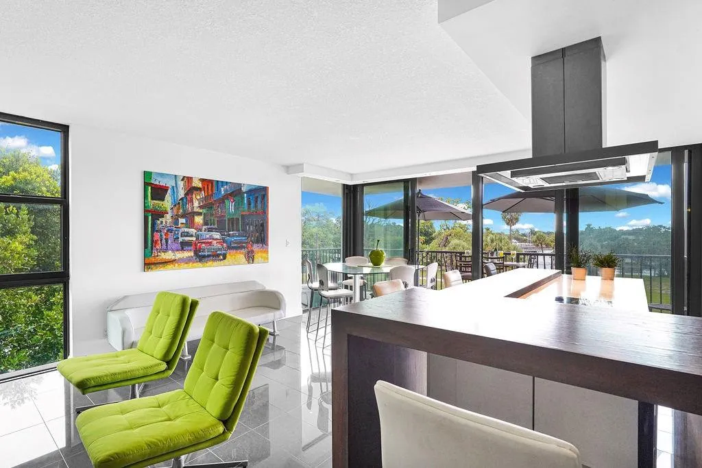 Open kitchen/dining/living room
