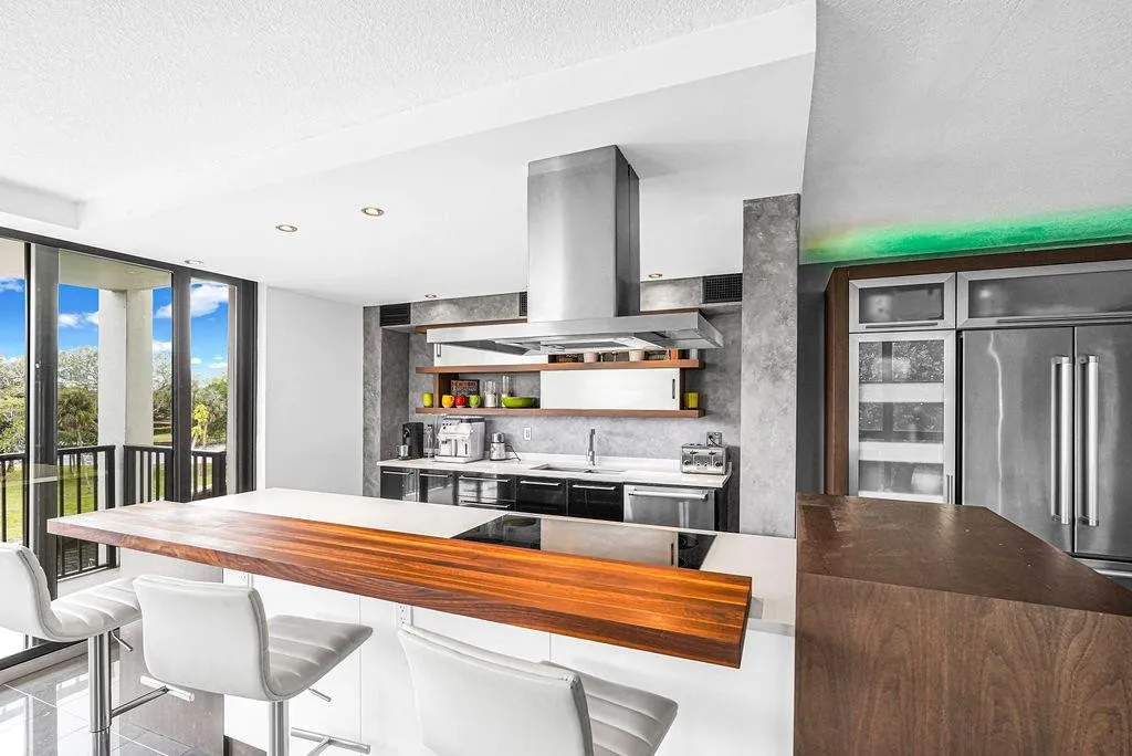 Custom Hardwood Bar Top Counter