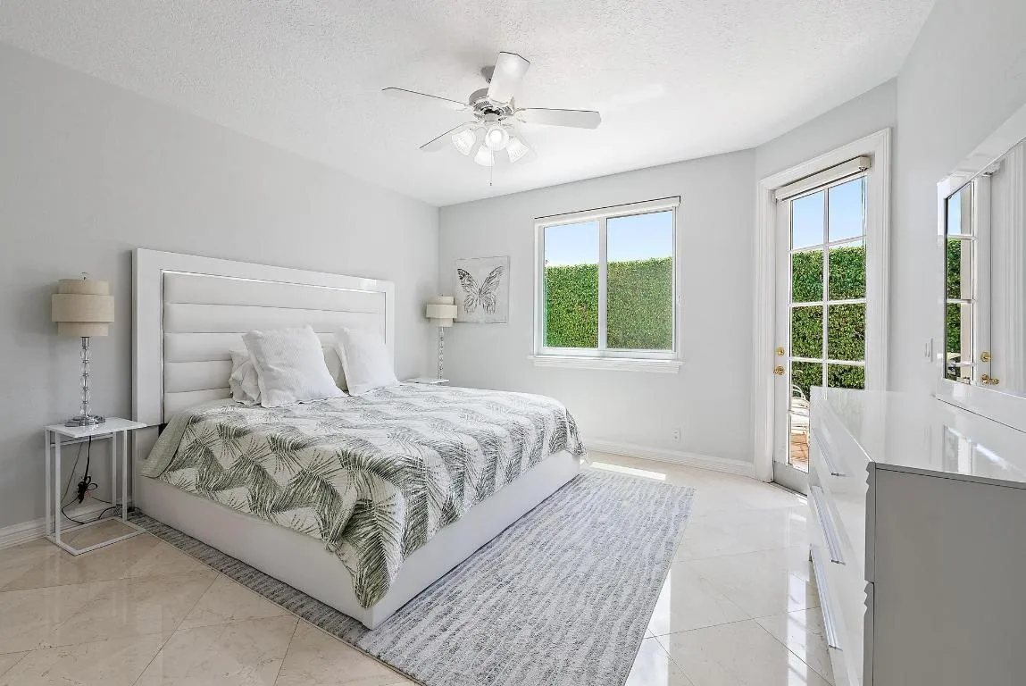 10952 Egret Pointe