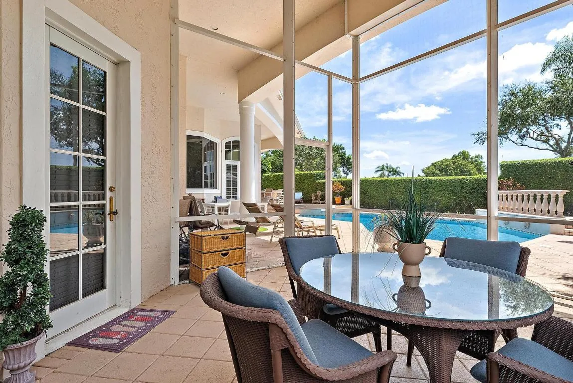 10952 Egret Pointe