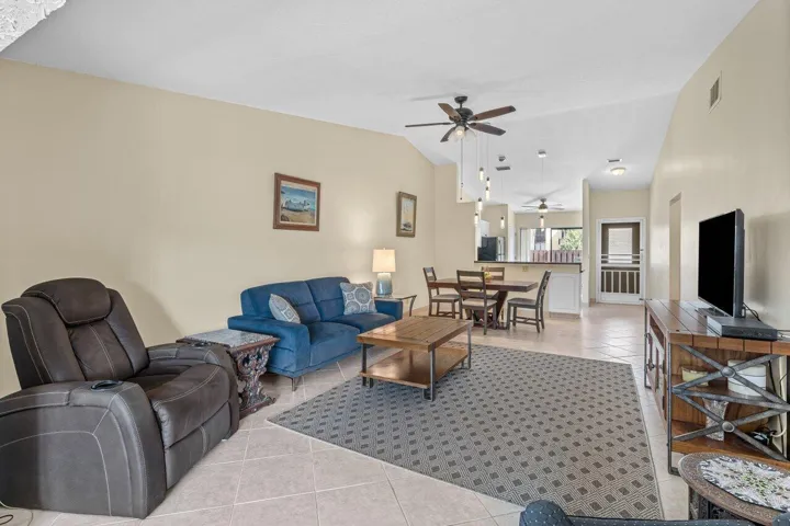 Living/Dining Room