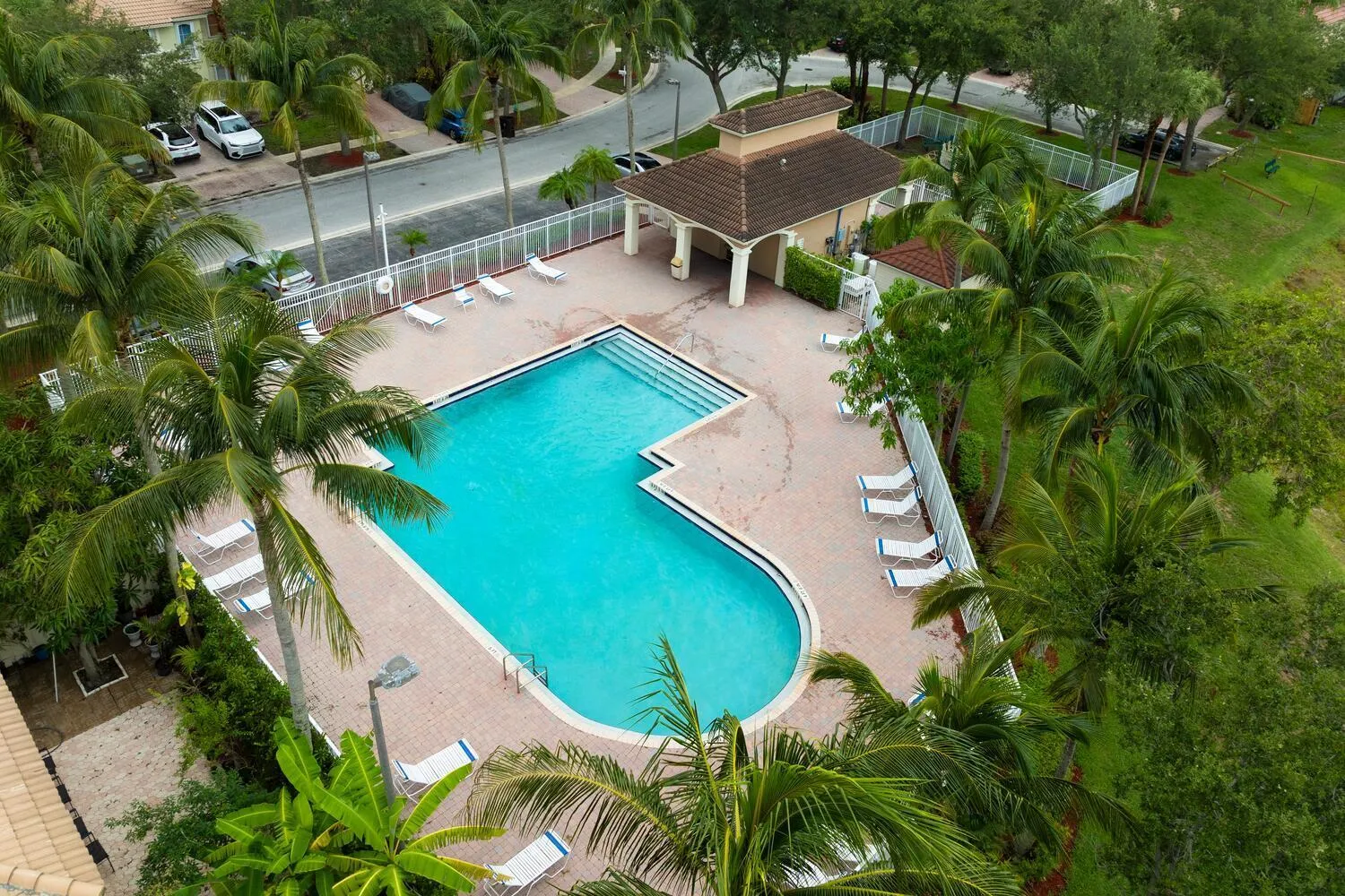 4043 Lake Tahoe Cir West Palm-large-025-