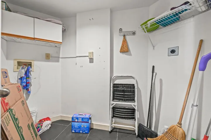 4 Storage room 01