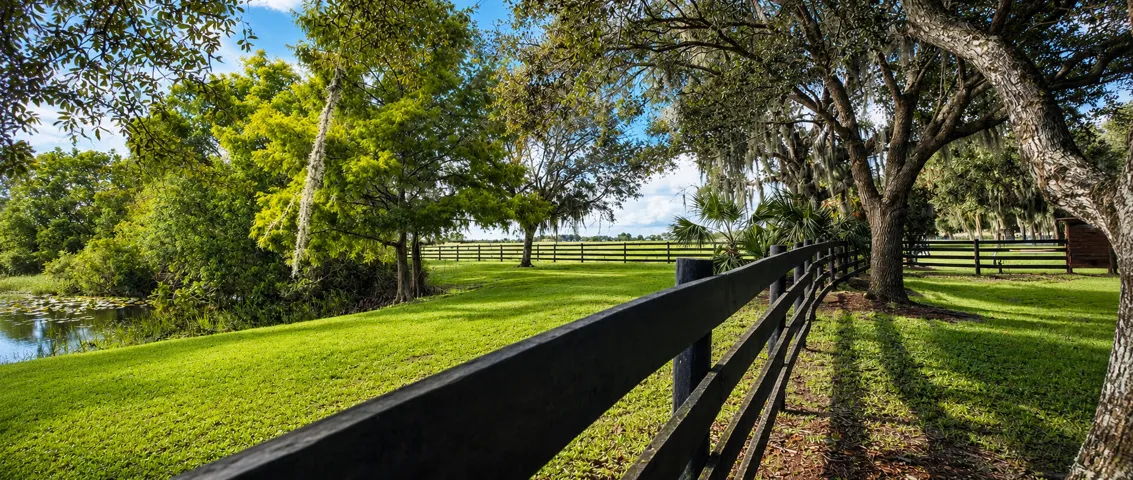 Martin Manor Grounds
