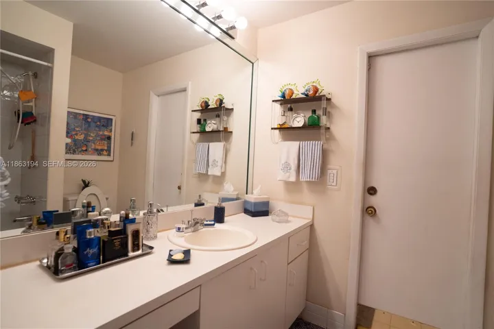 Master bath