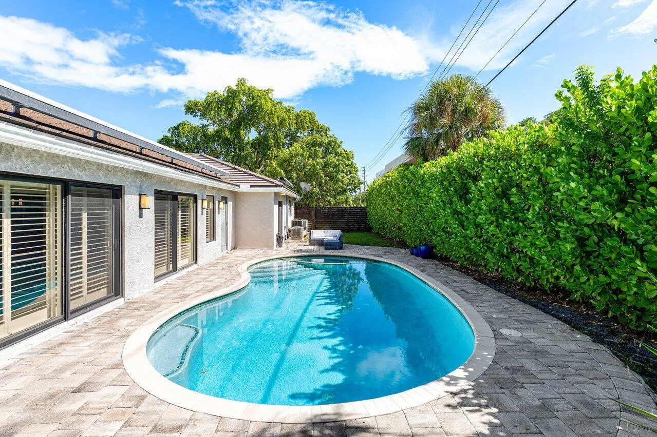 036-701BuoyRoad-NorthPalmBeach-FL-33408-