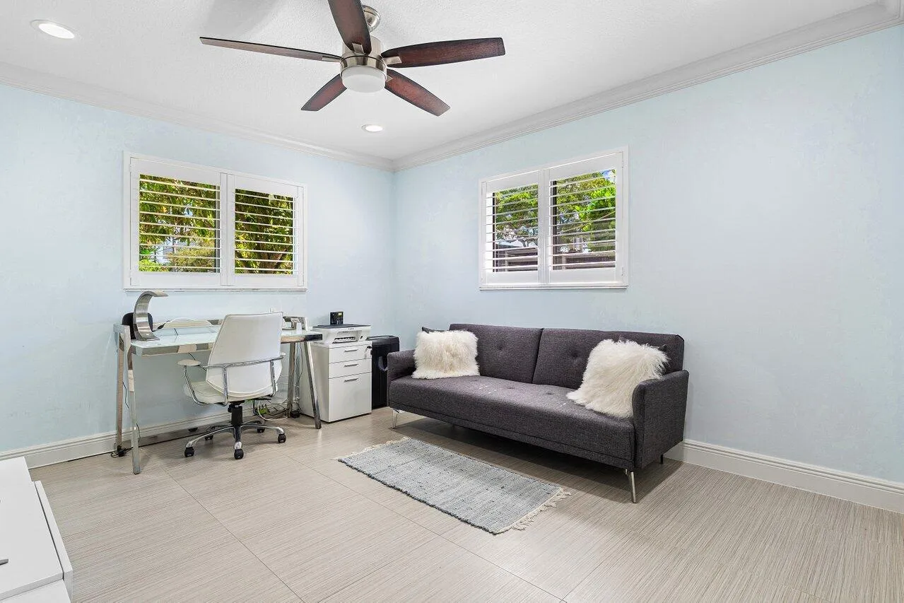 027-701BuoyRoad-NorthPalmBeach-FL-33408-