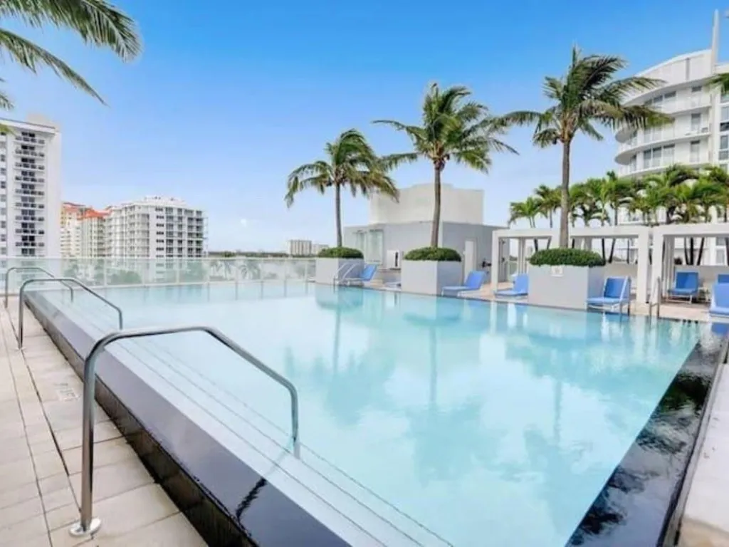 Private Residence Pool