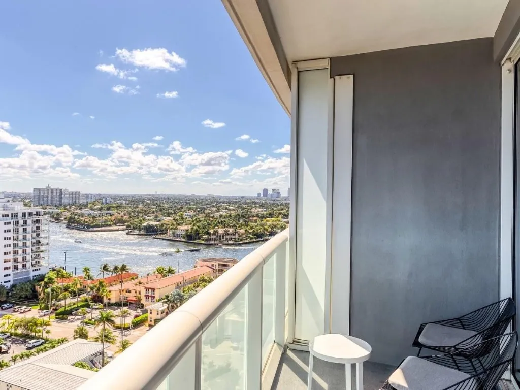 Ocean & Intercostal Views from Balconies