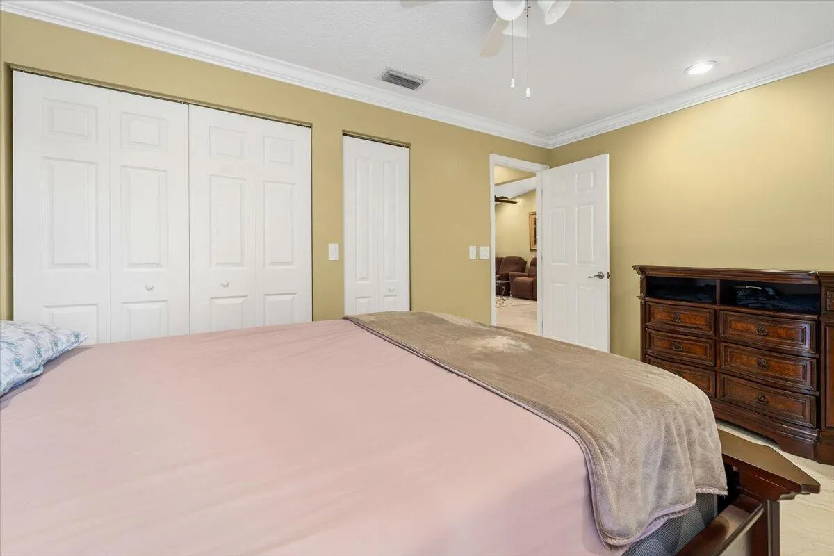 26-630 sea pine way 11-5