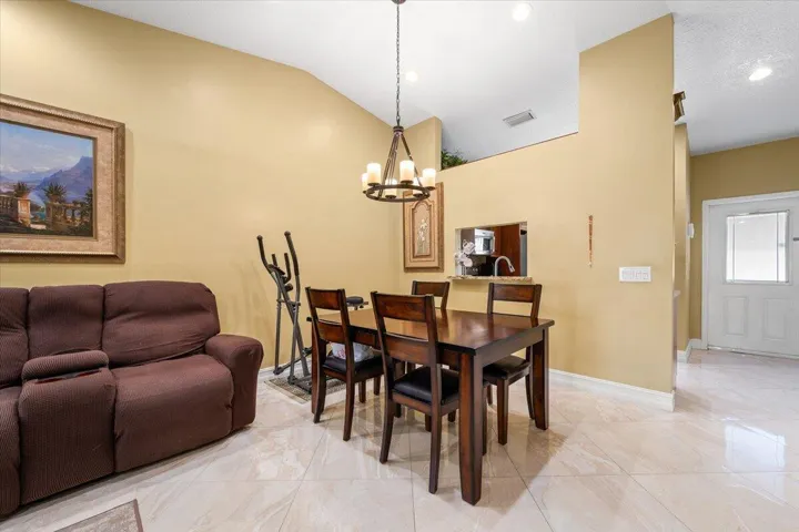 23-630 sea pine way 8-3