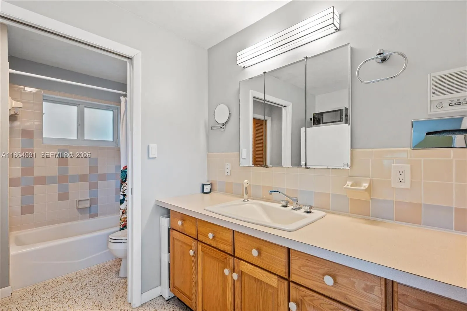 Property photo 112