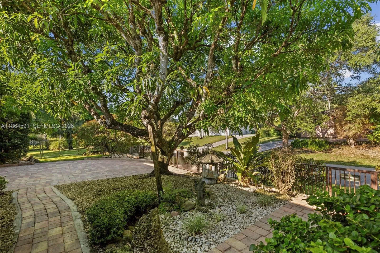 Property photo 199