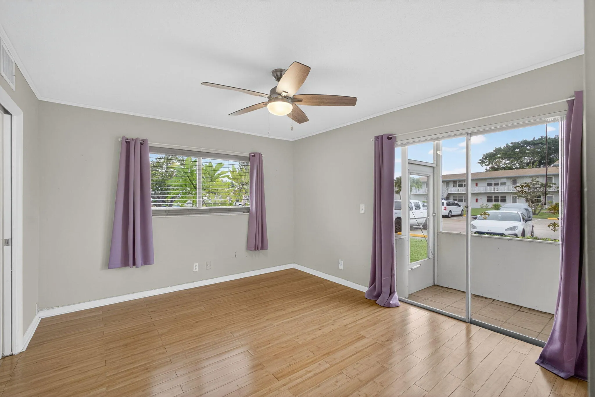 Master Bedroom & Screened Patio