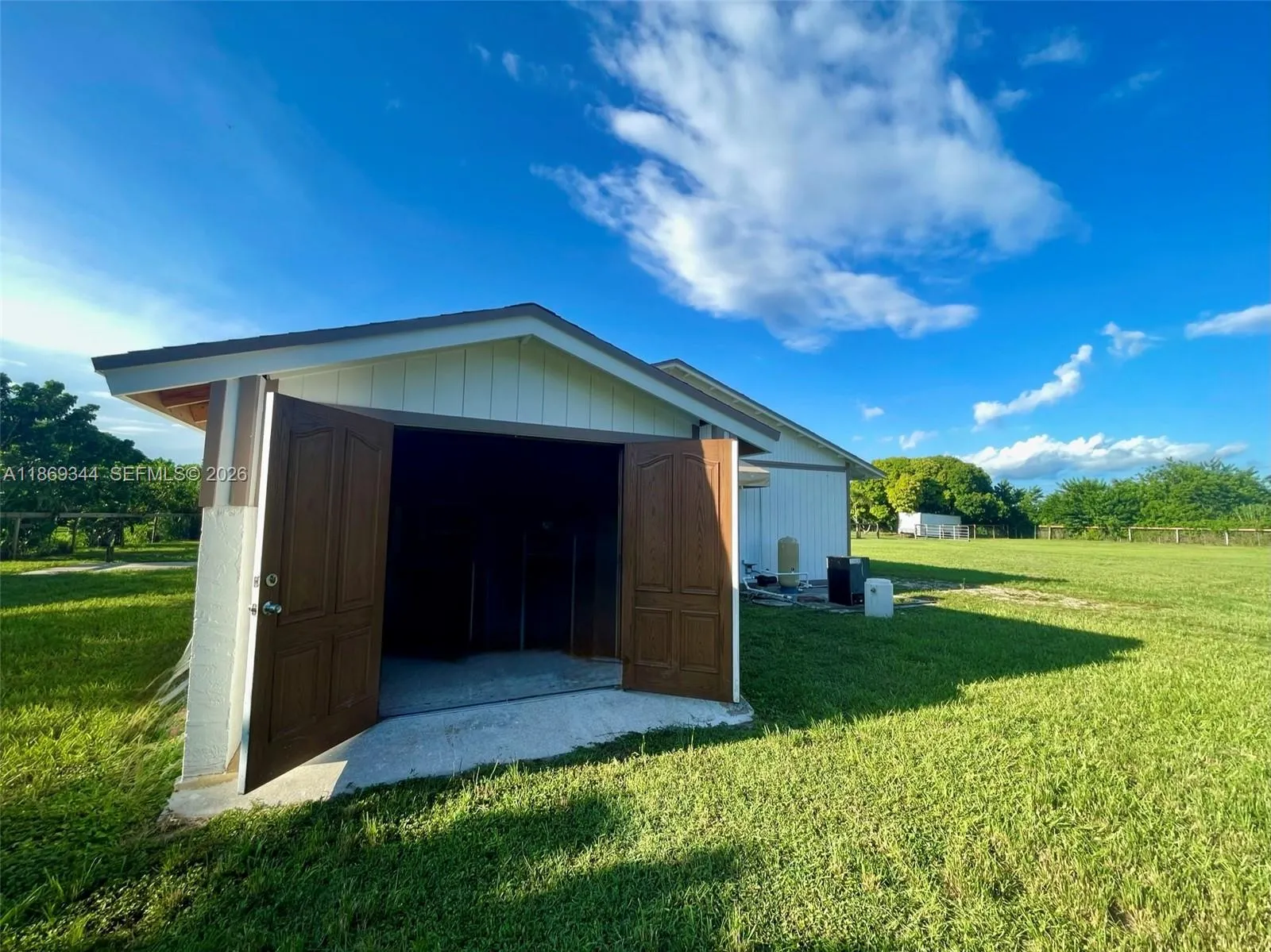 Property photo 31