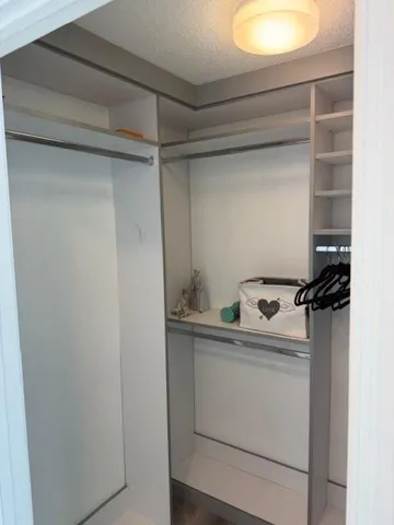 customize closet