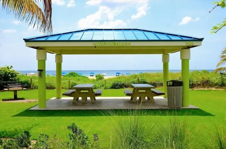 Conveniently located between Commercial Blvd and Atlantic Blvd walking distance to amenities and just minutes to the New Pompano Beach Pier Attractions, Lauderdale By The Sea, and Fort Lauderdale!